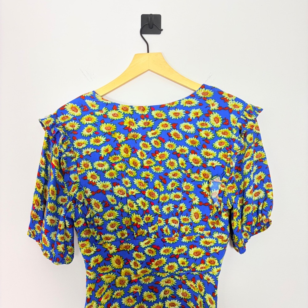 Free People Sunflower Print Catching Vibes Mini Dress Boho Floral V-Neck Size 2 - Picture 8 of 8